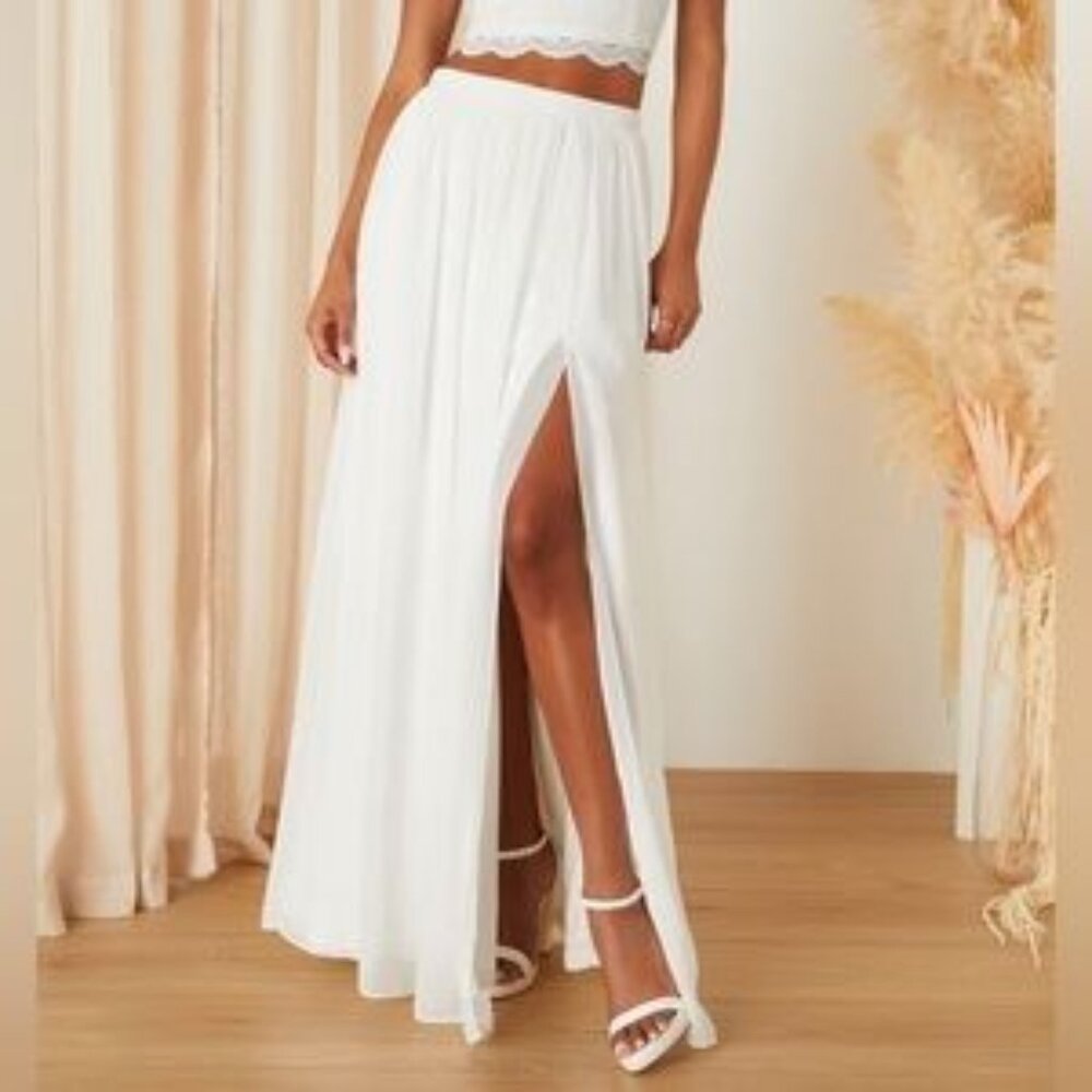 Lulu’s Midnight Memories Maxi Skirt White XXS NWT